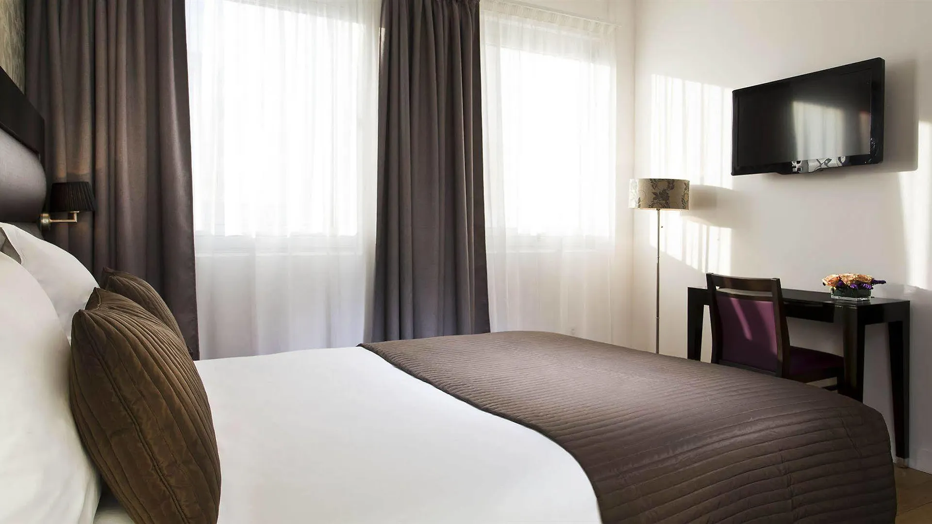 Ambre Hotel 3*
