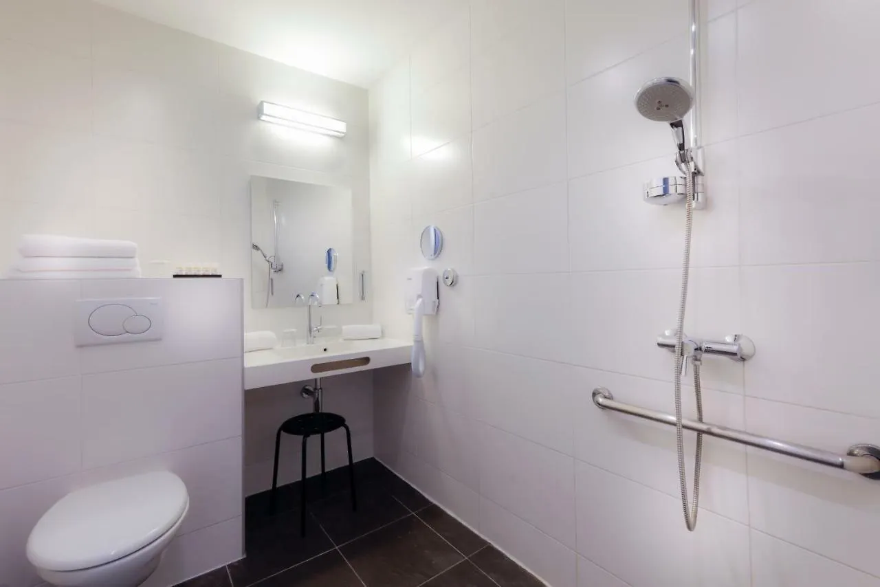 Ambre Hotel Paris